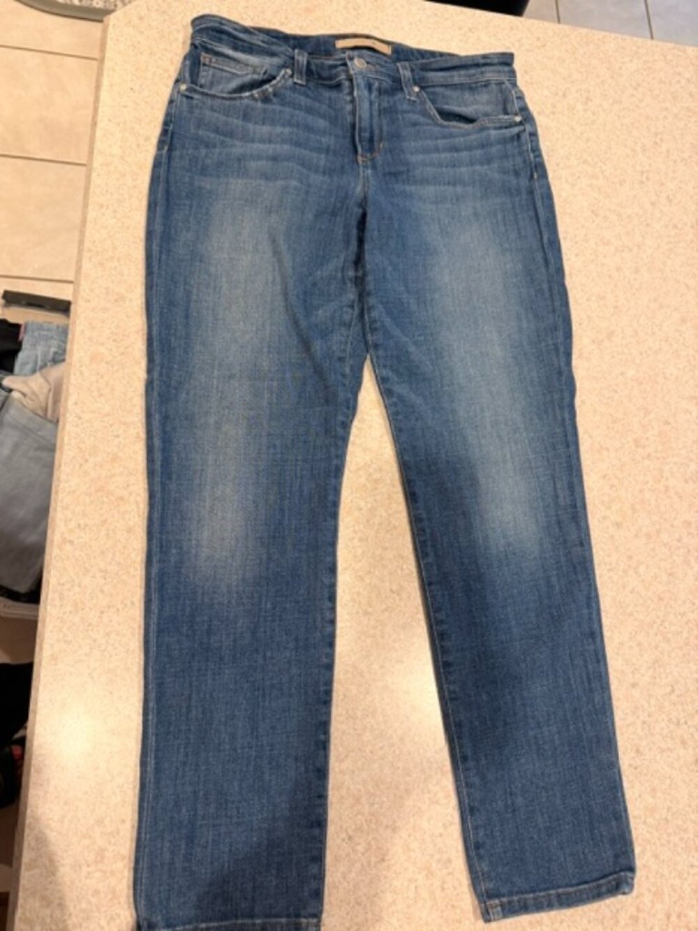 Joe's Jeans size 28 straight leg womens